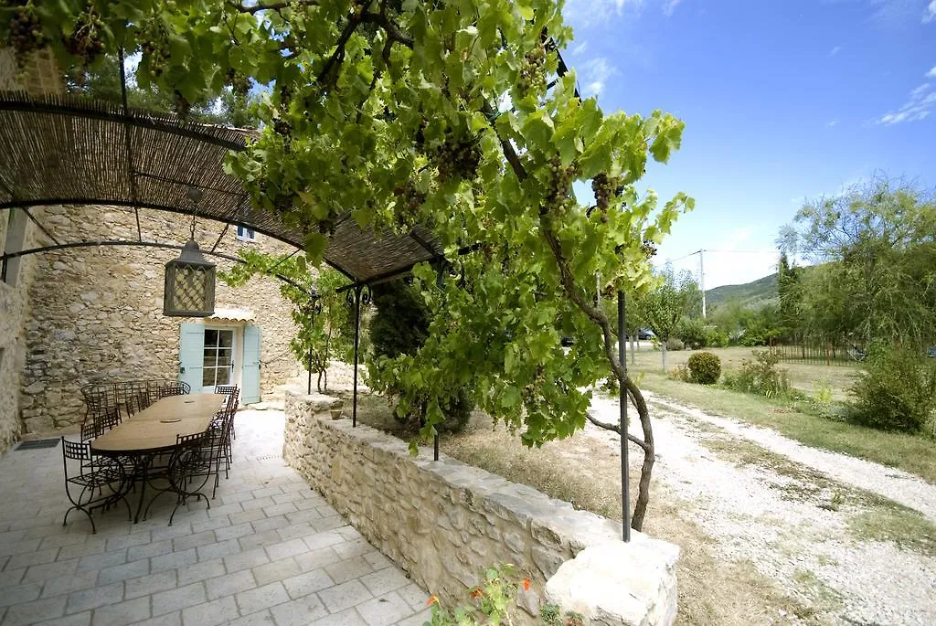 Bed and Breakfast La Ferme Des Belugues Le Barroux Nocleg ze śniadaniem