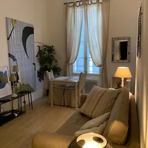 Limas Apartment Avignon